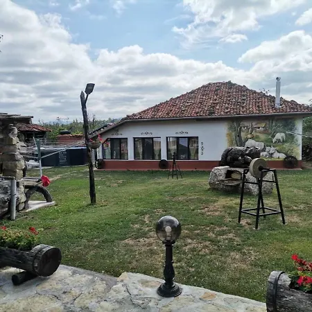 Къща За Гости Рай 别墅 *